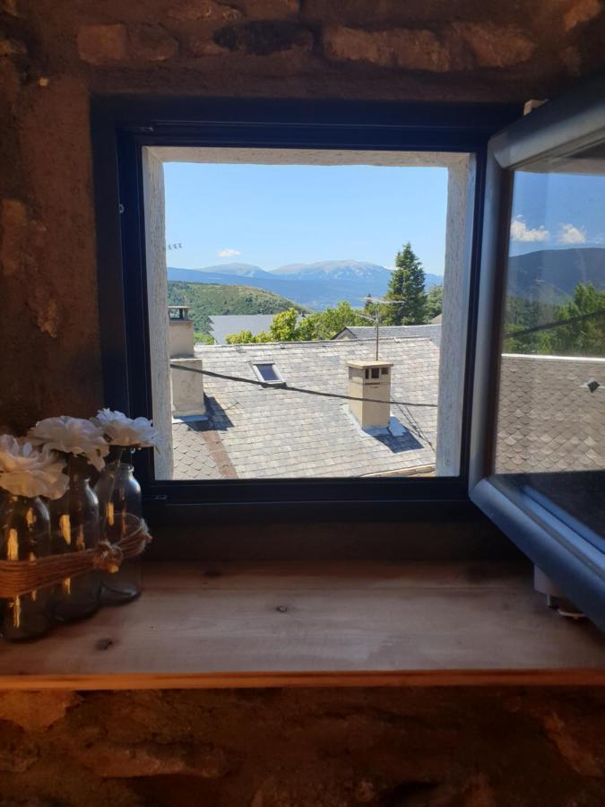 La Petite Chapelle Hotel Font-Romeu-Odeillo-Via Exterior photo