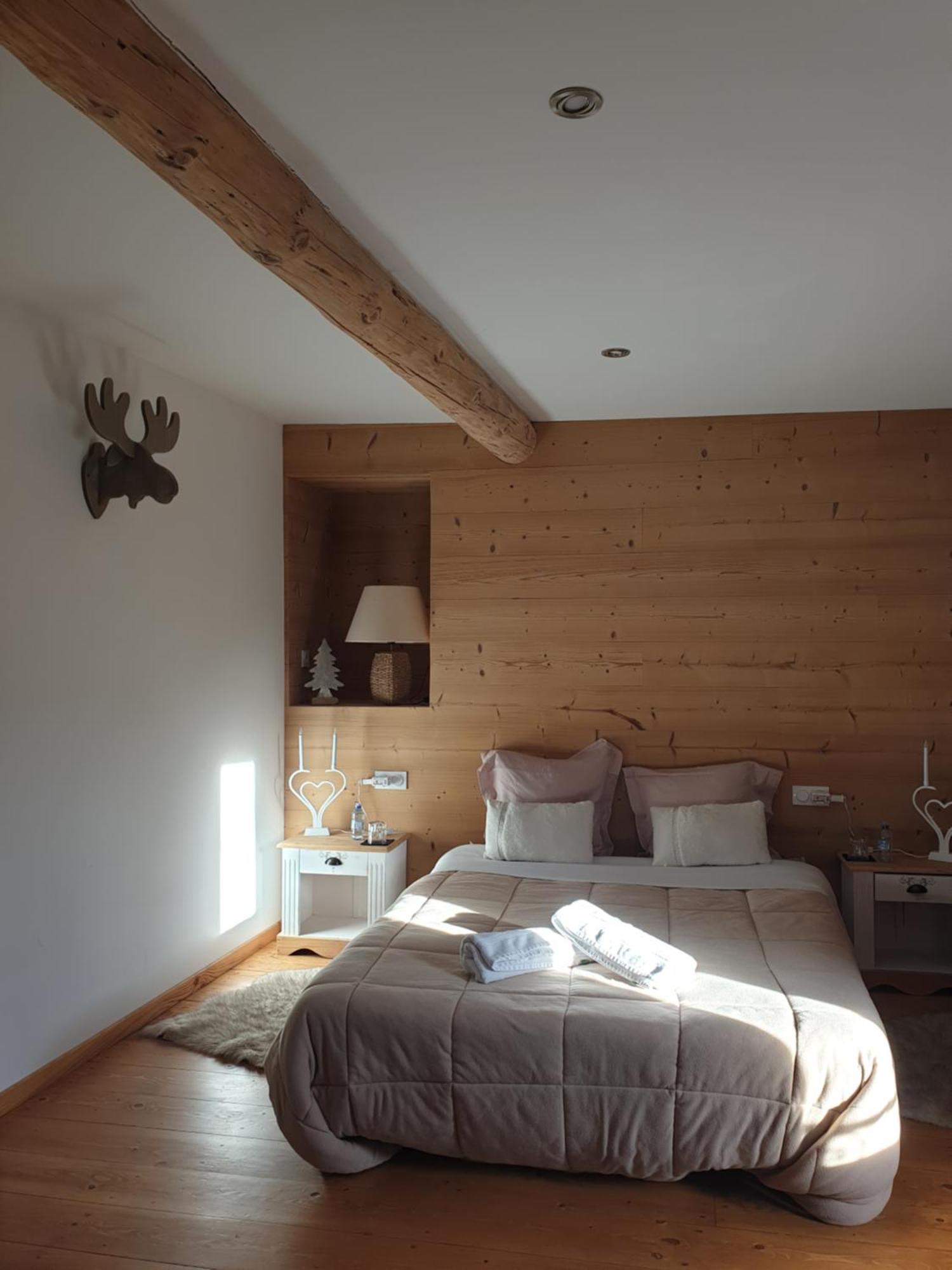 La Petite Chapelle Hotel Font-Romeu-Odeillo-Via Exterior photo